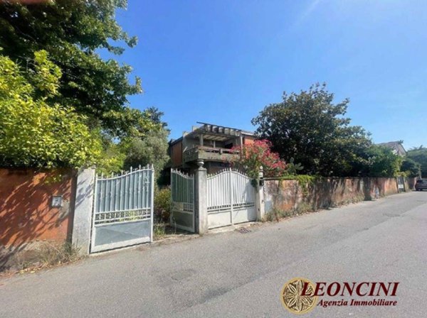 appartamento in vendita a Carrara