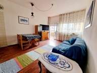 appartamento in vendita a Carrara in zona Marina di Carrara