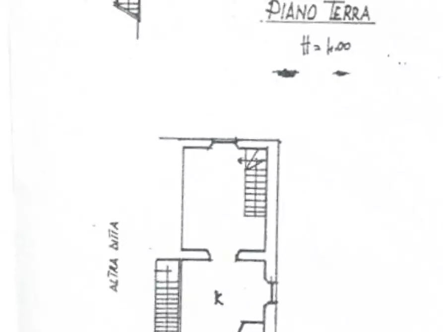 casa semindipendente in vendita a Carrara