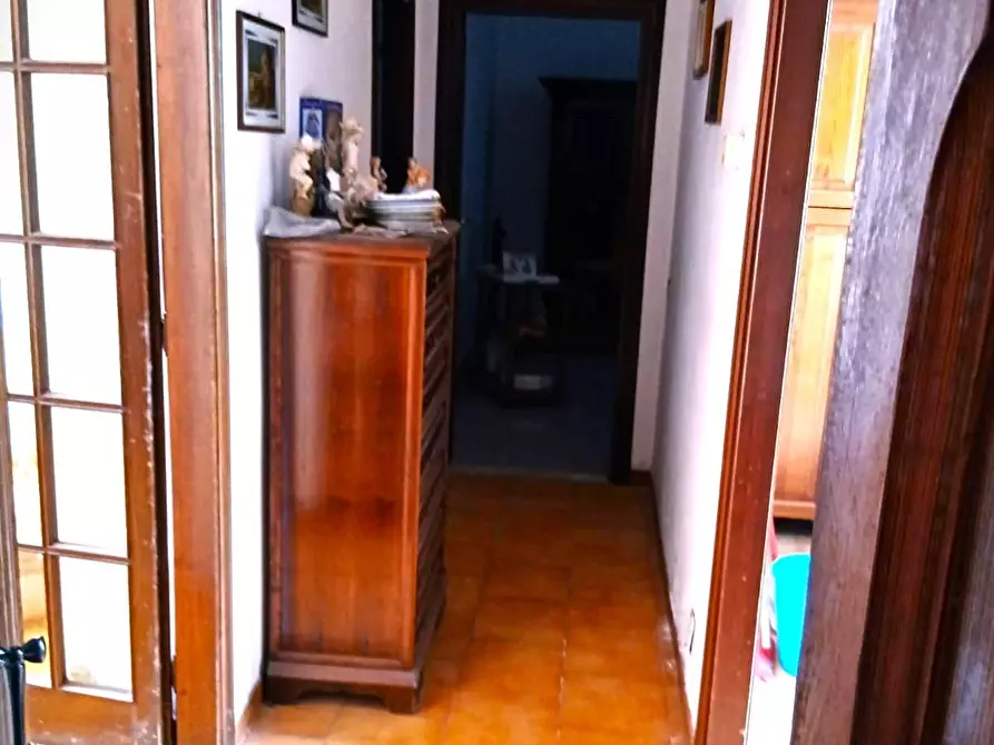 appartamento in vendita a Carrara in zona Torano