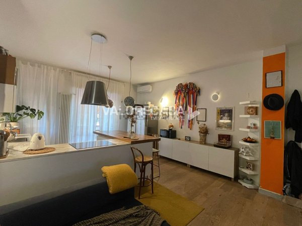 appartamento in vendita a Carrara in zona Avenza