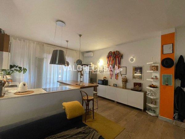 appartamento in vendita a Carrara in zona Avenza