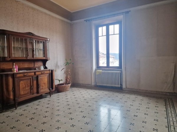 appartamento in vendita a Carrara in zona Centro Città