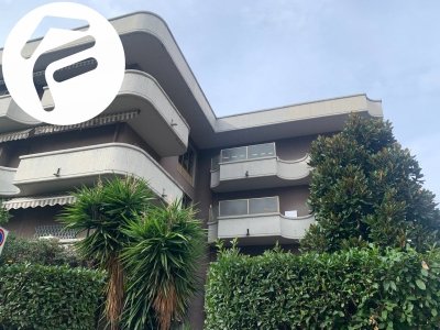 appartamento in vendita a Carrara