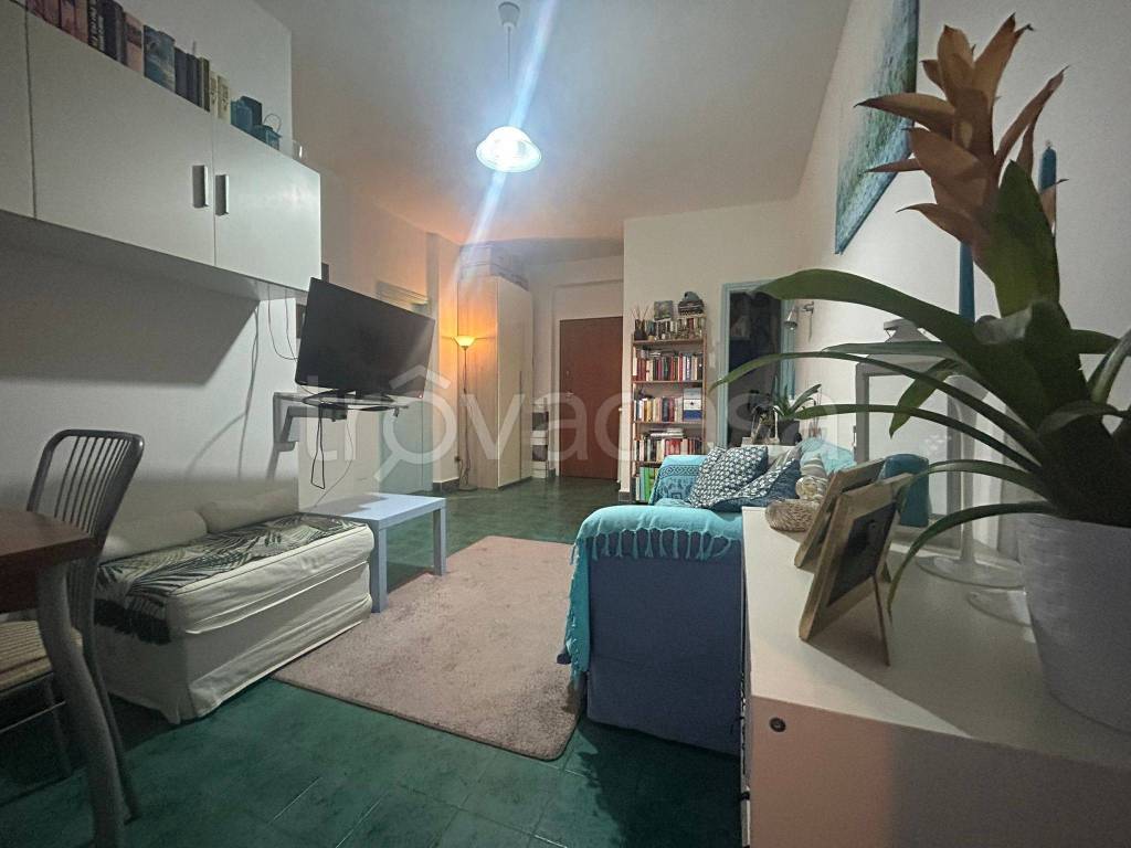 appartamento in vendita a Carrara in zona Marina di Carrara