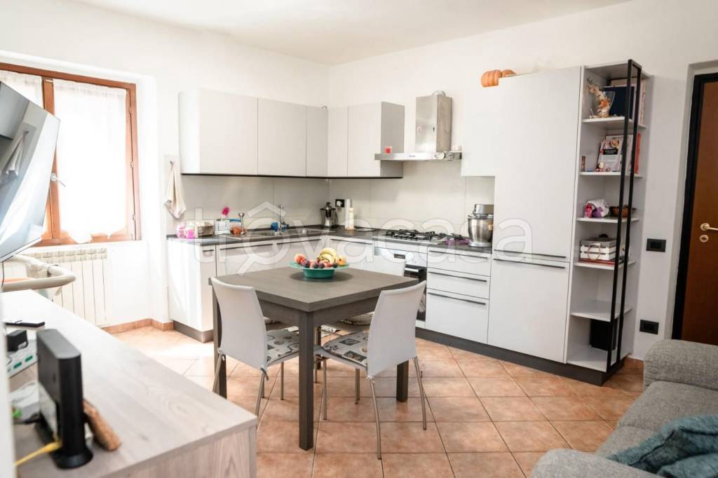 appartamento in vendita a Carrara in zona Centro Città