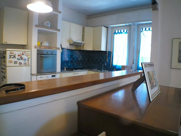 appartamento in vendita a Carrara in zona Avenza