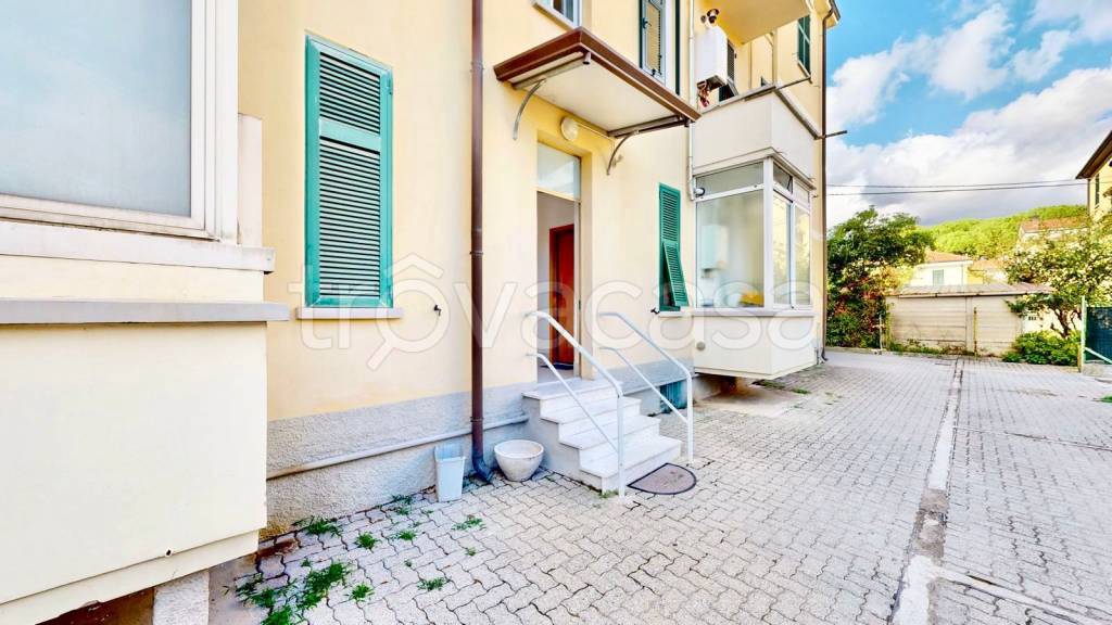 appartamento in vendita a Carrara