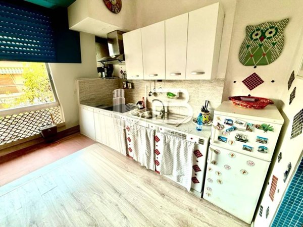 appartamento in vendita a Carrara in zona Marina di Carrara