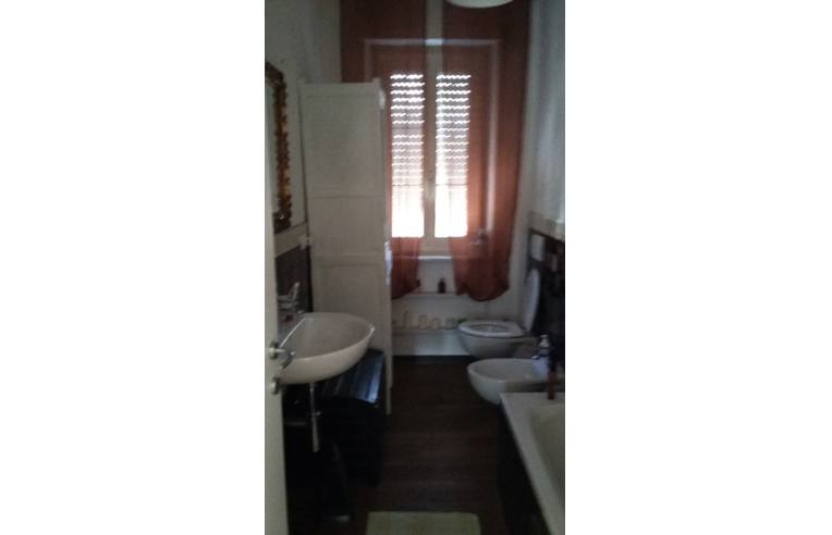 appartamento in vendita a Carrara in zona Marina di Carrara