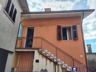 casa semindipendente in vendita a Carrara in zona Fossone