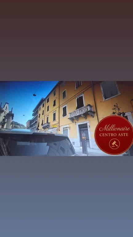appartamento in vendita a Carrara in zona Centro Città