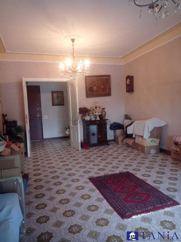 appartamento in vendita a Carrara in zona Marina di Carrara