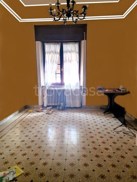 appartamento in vendita a Carrara in zona Centro Città