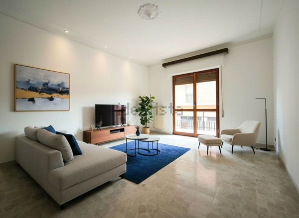 appartamento in vendita a Carrara in zona Fabbrica