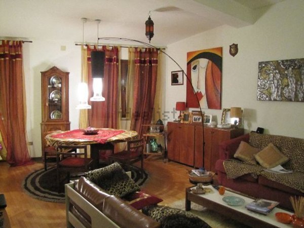 appartamento in vendita a Carrara in zona Centro Città