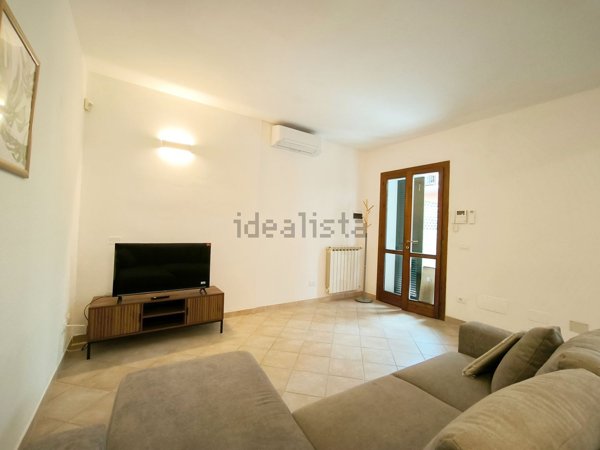 appartamento in vendita a Carrara in zona Marina di Carrara