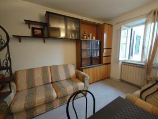 appartamento in vendita a Carrara in zona Avenza