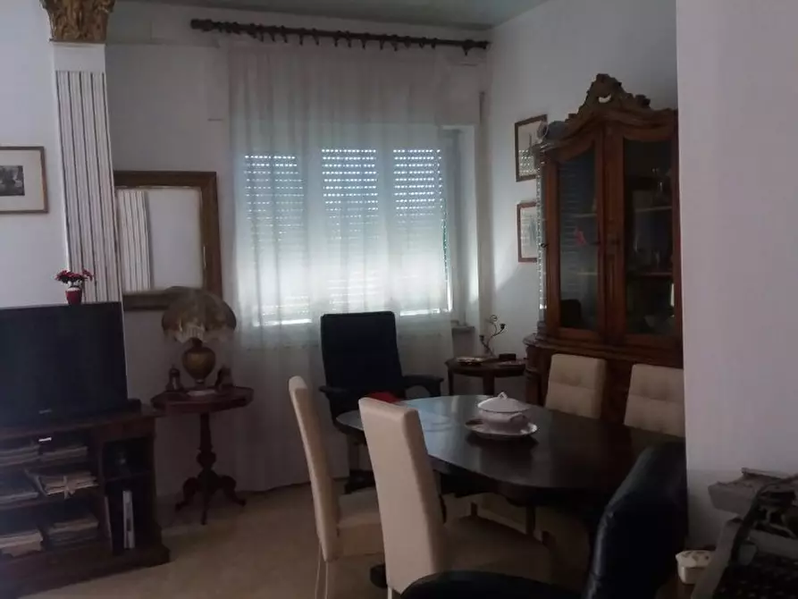 appartamento in vendita a Carrara in zona Marina di Carrara