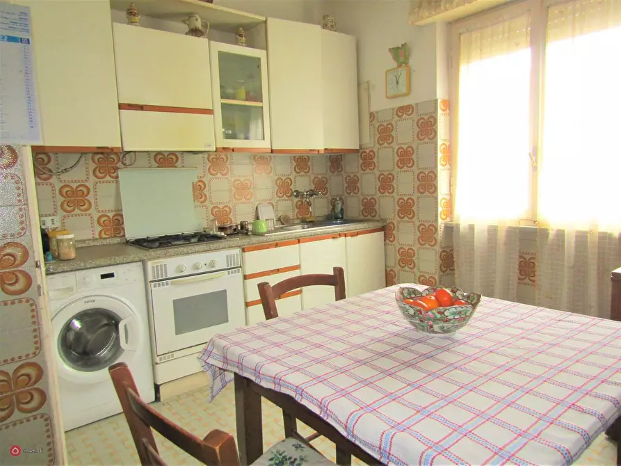 appartamento in vendita a Carrara in zona Fossola