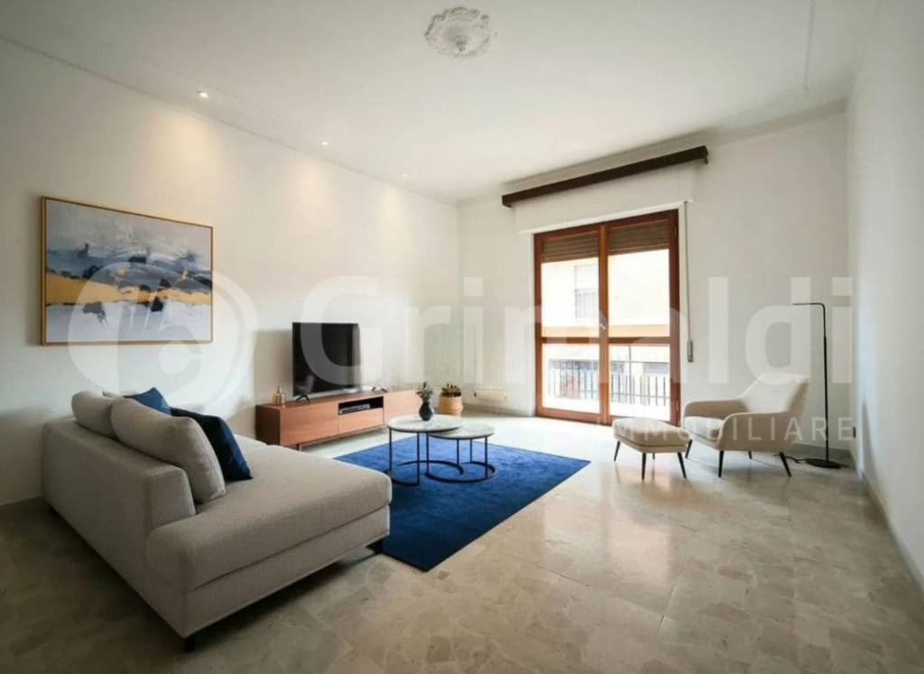 appartamento in vendita a Carrara in zona Fabbrica