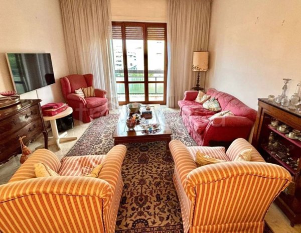 appartamento in vendita a Carrara in zona Avenza