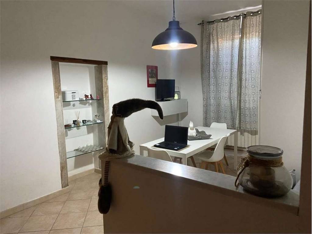 appartamento in vendita a Carrara in zona Centro Città