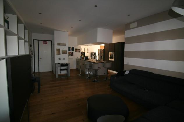 appartamento in vendita a Carrara in zona Centro Città