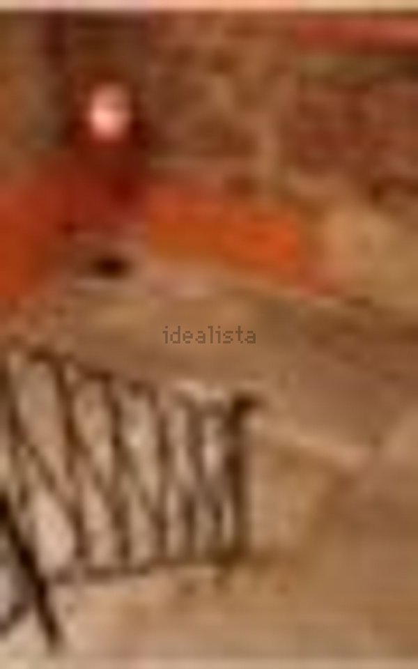 locale commerciale in vendita a Carrara in zona Centro Città