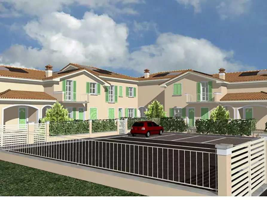 casa indipendente in vendita a Carrara in zona Nazzano