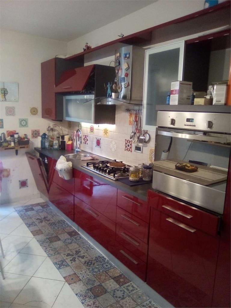 appartamento in vendita a Carrara in zona Colonnata