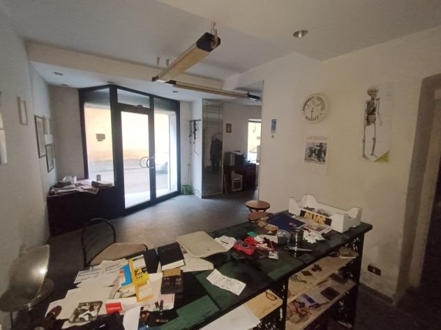 casa indipendente in vendita a Carrara in zona Avenza