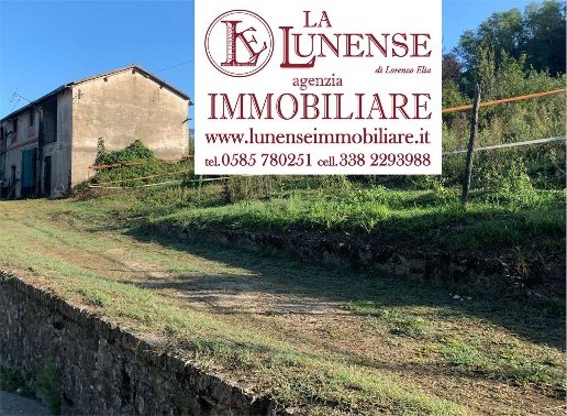 casa indipendente in vendita a Carrara in zona Bonascola