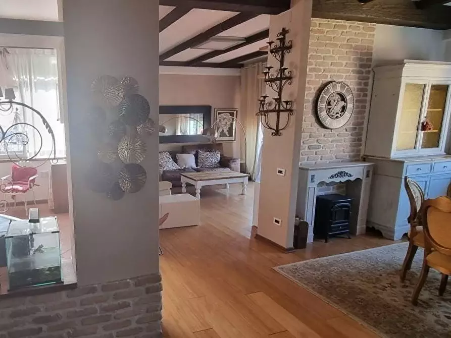 appartamento in vendita a Carrara