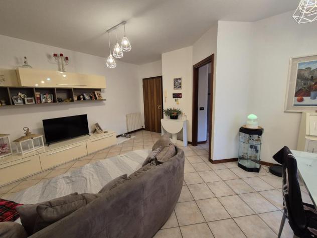 appartamento in vendita a Carrara in zona Sant'Antonio