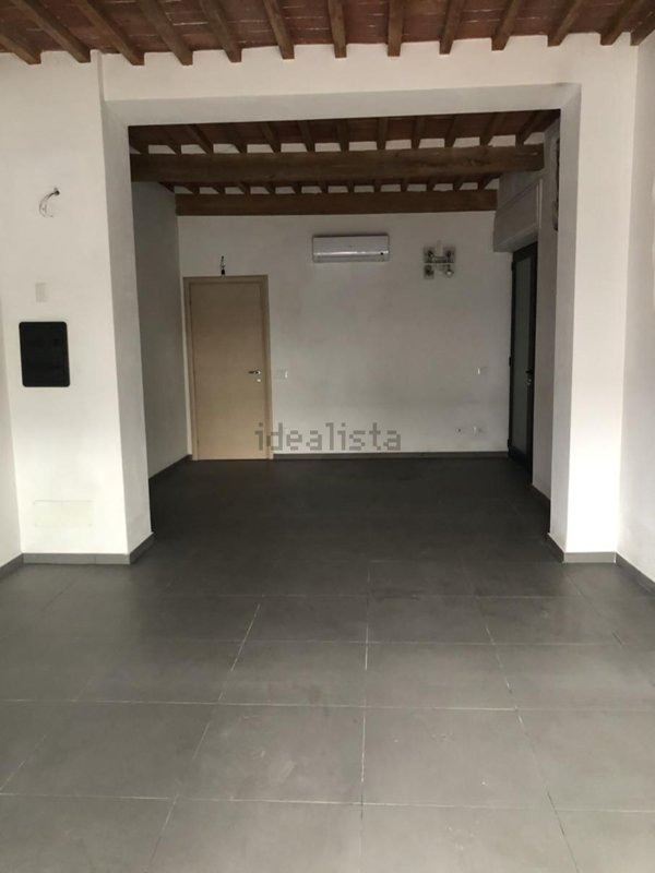 ufficio in vendita a Carrara