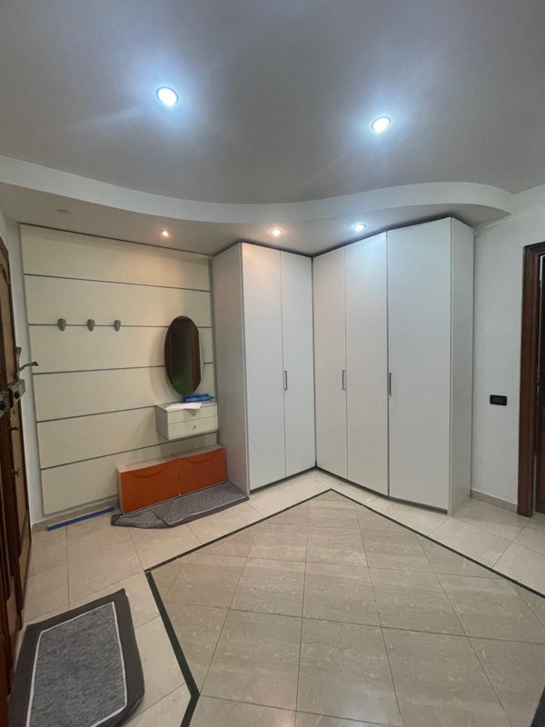 appartamento in vendita a Carrara in zona Avenza