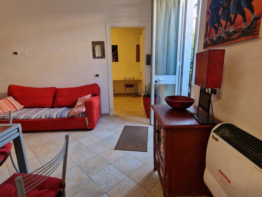 casa indipendente in vendita a Carrara in zona Marina di Carrara