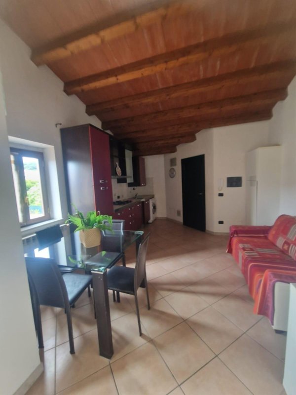 appartamento in vendita a Carrara in zona Bonascola