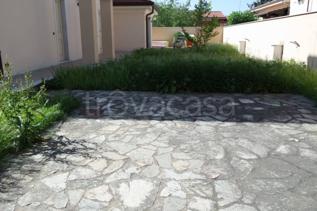 casa indipendente in vendita a Carrara in zona Marina di Carrara