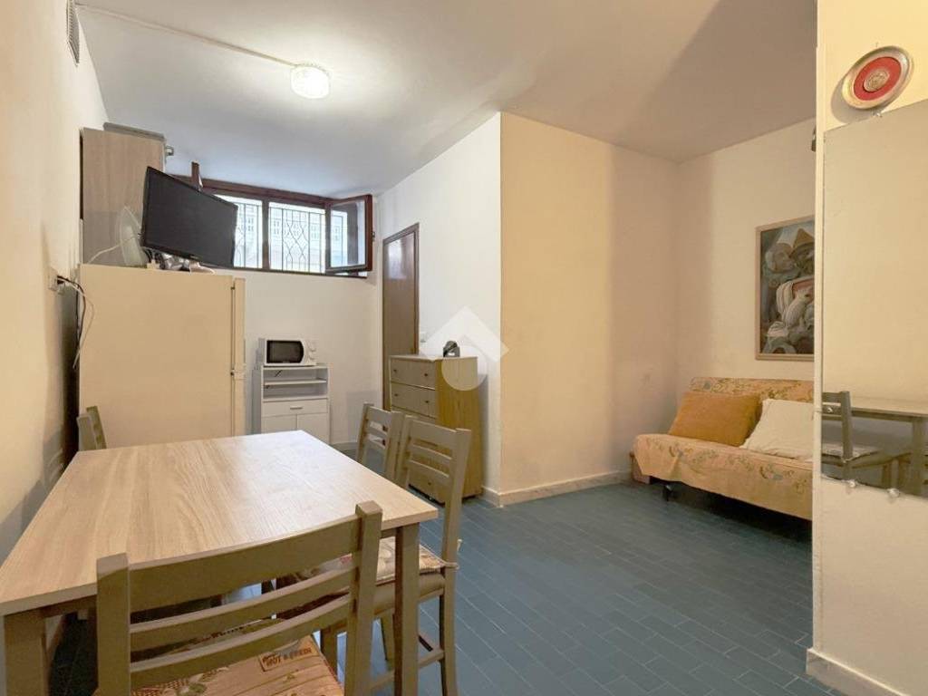 appartamento in vendita a Carrara in zona Marina di Carrara