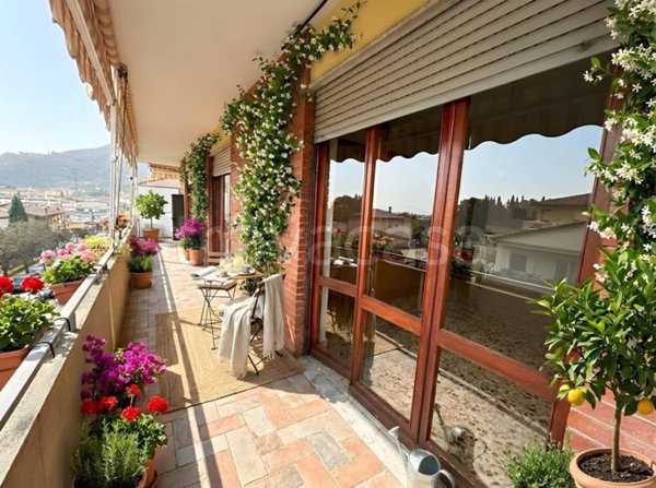 appartamento in vendita a Carrara