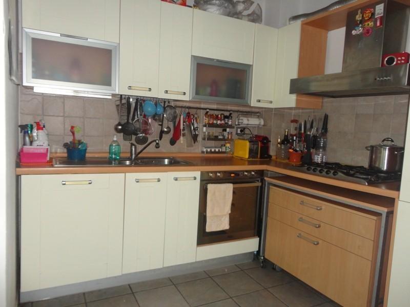 appartamento in vendita a Carrara in zona Centro Città