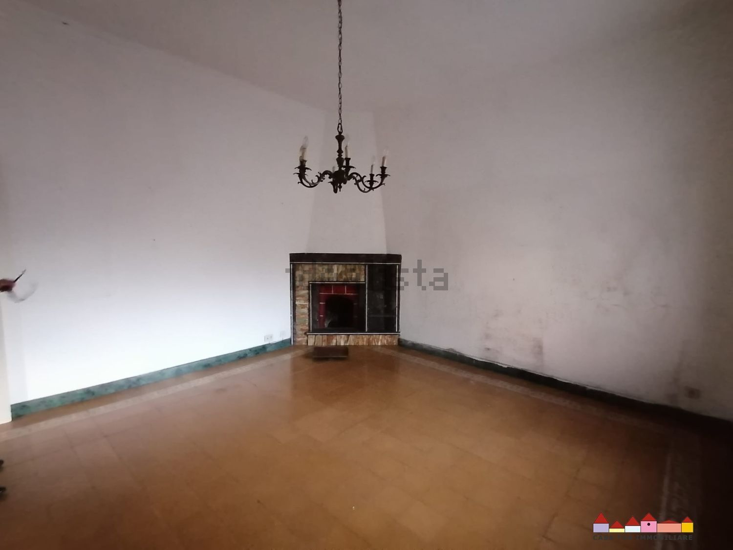 appartamento in vendita a Carrara in zona Centro Città