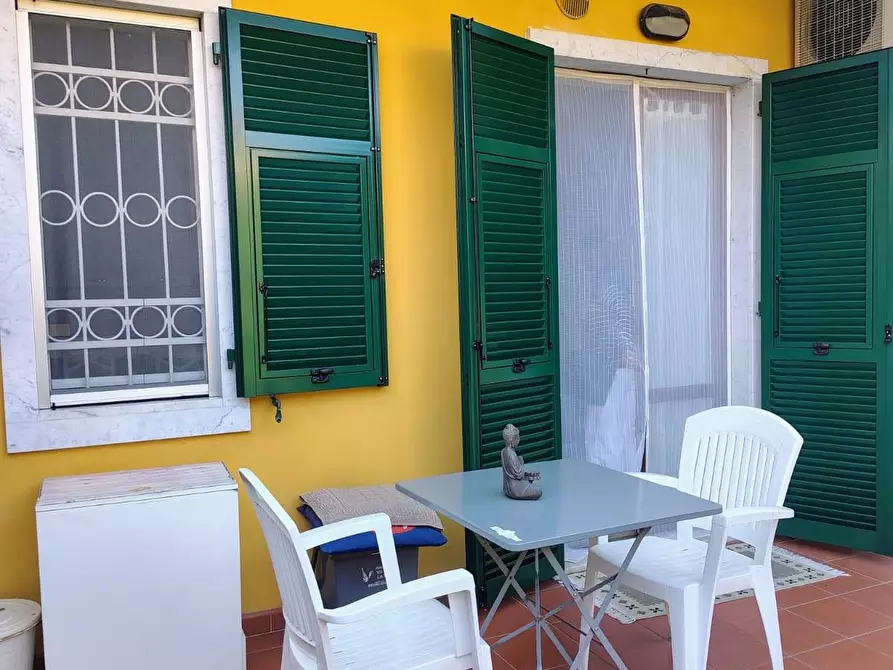 appartamento in vendita a Carrara in zona Marina di Carrara