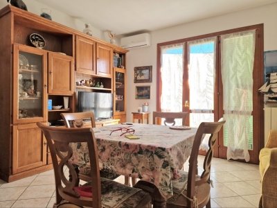 appartamento in vendita a Carrara