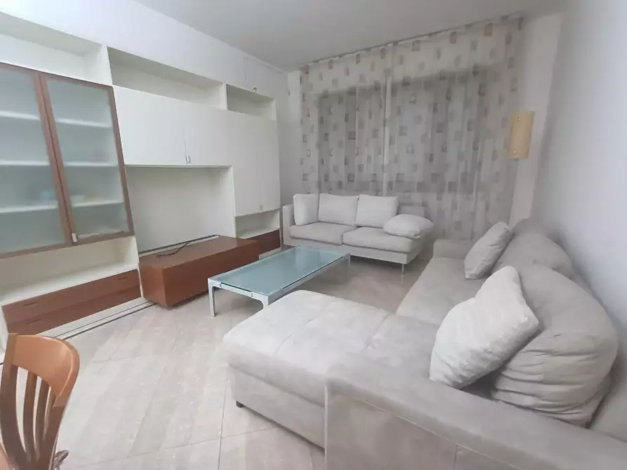 appartamento in vendita a Carrara in zona Avenza