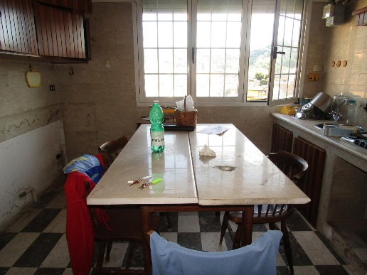 appartamento in vendita a Carrara in zona Bonascola