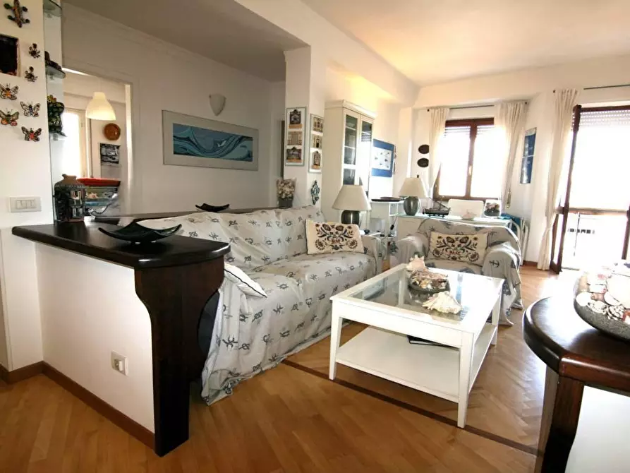 appartamento in vendita a Carrara in zona Centro Città