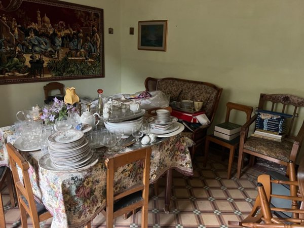 casa indipendente in vendita a Carrara in zona Marina di Carrara
